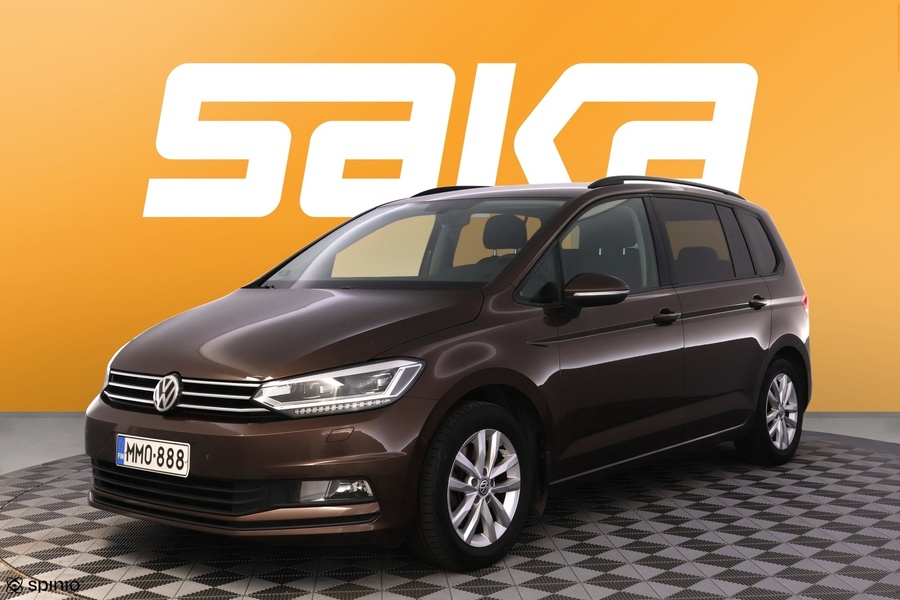 Volkswagen Touran vaihtoauto