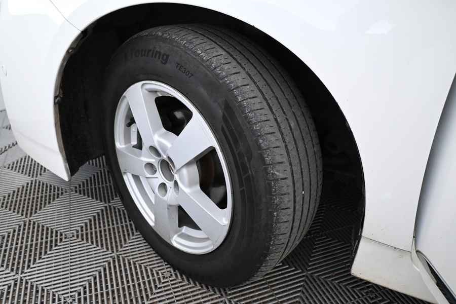 Toyota Prius vaihtoauto