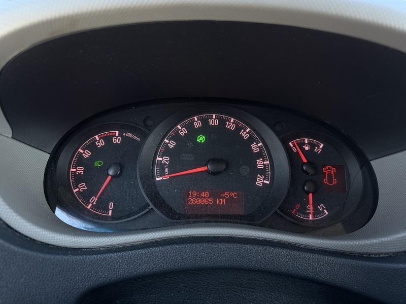 Opel Movano vaihtoauto