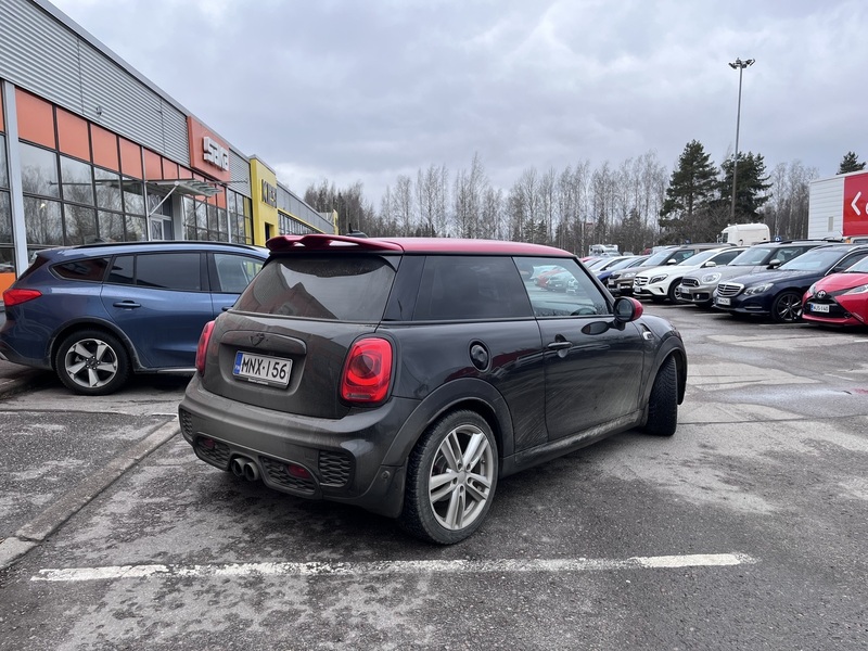 Mini Cooper vaihtoauto