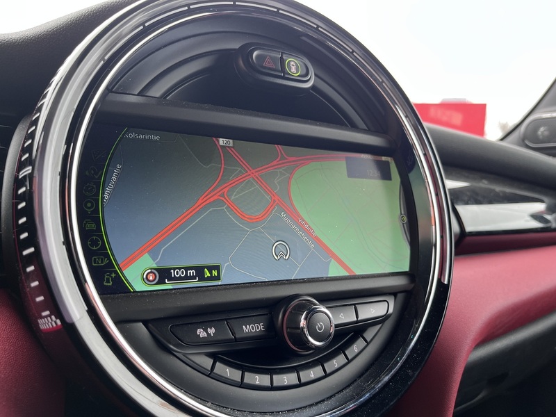 Mini Cooper vaihtoauto