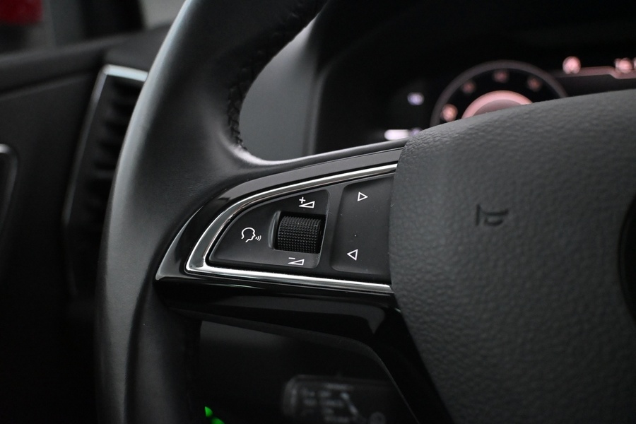 Skoda Karoq vaihtoauto