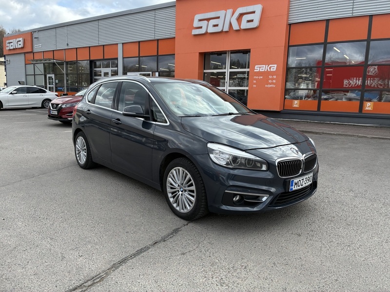 BMW 225 vaihtoauto