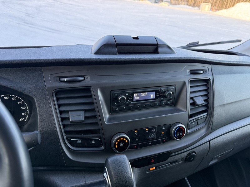 Ford Transit vaihtoauto