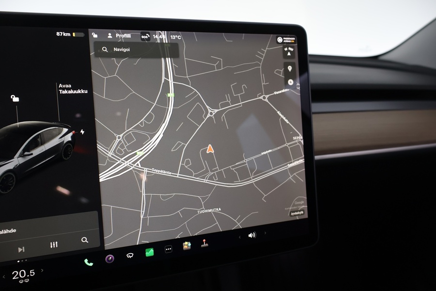 Tesla Model 3 vaihtoauto