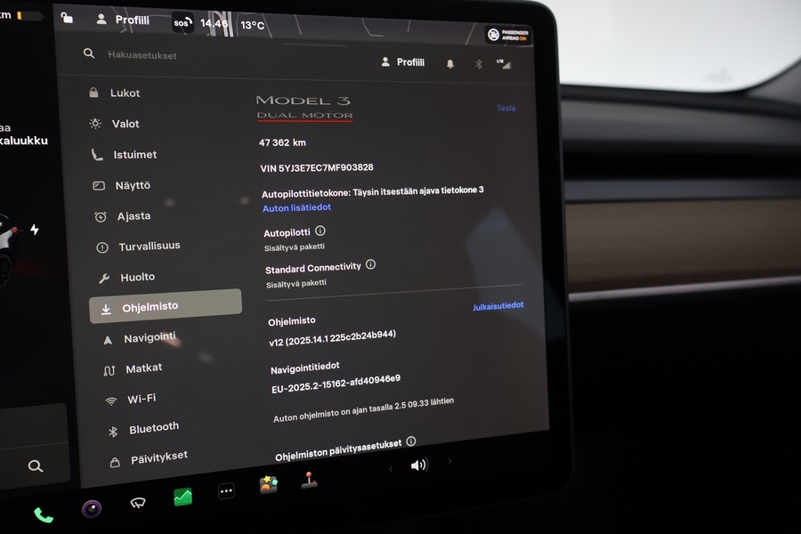 Tesla Model 3 vaihtoauto