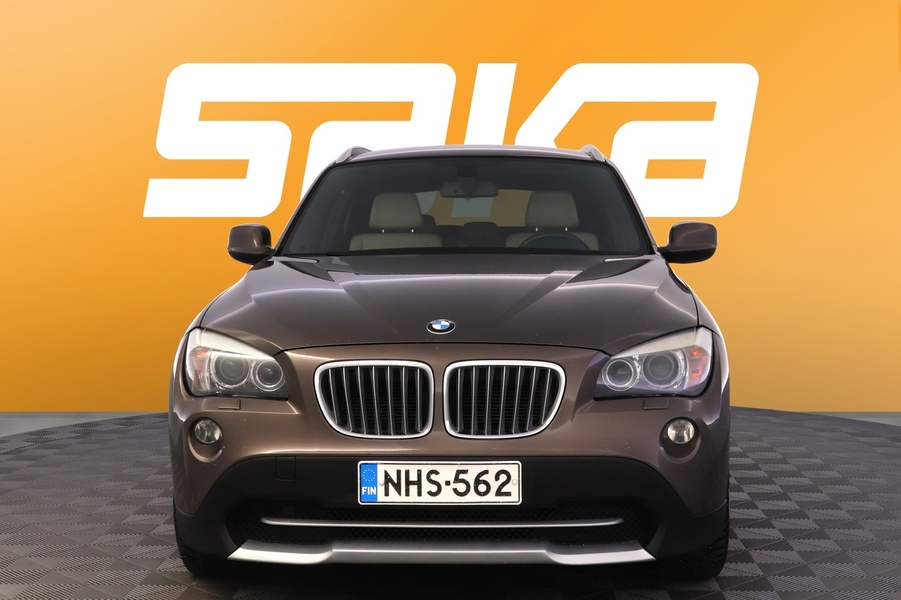 BMW X1 vaihtoauto