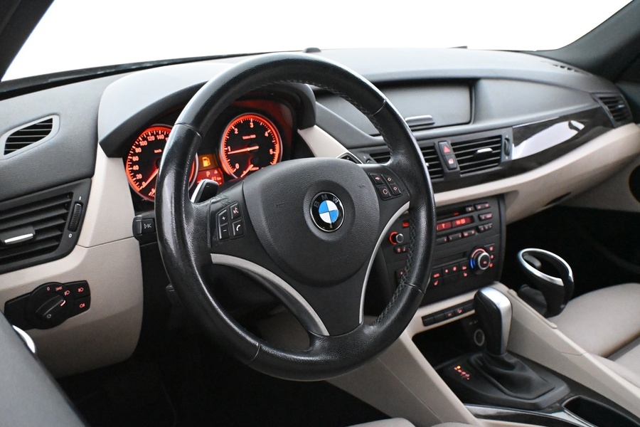 BMW X1 vaihtoauto
