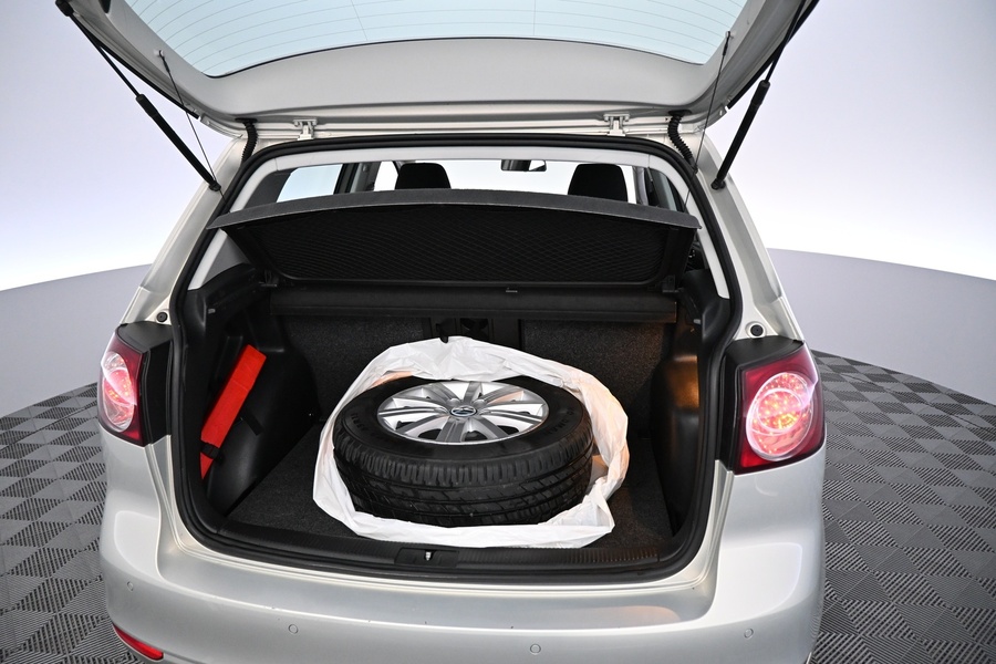 Volkswagen Golf Plus vaihtoauto