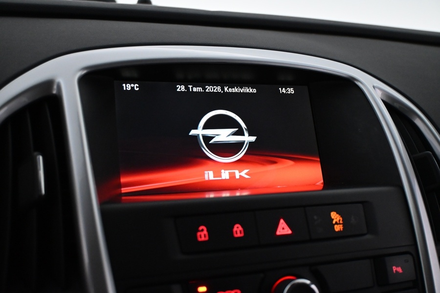 Opel Astra vaihtoauto