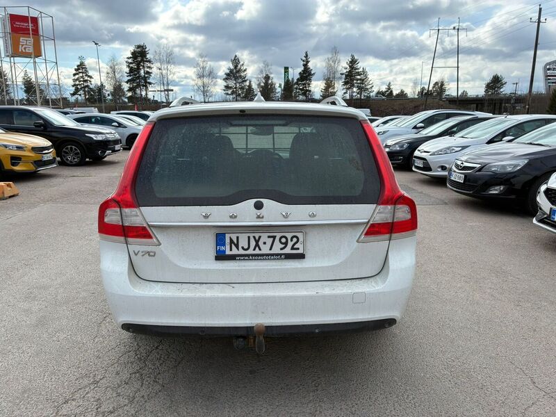 Volvo V70 vaihtoauto