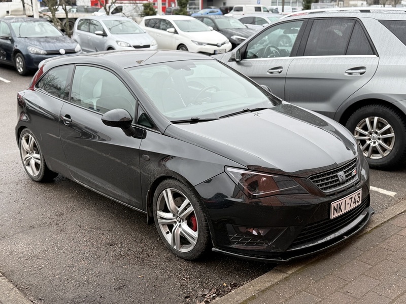 SEAT Ibiza vaihtoauto