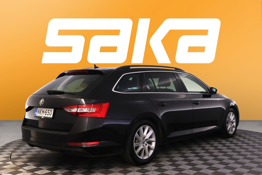 Skoda Superb vaihtoauto