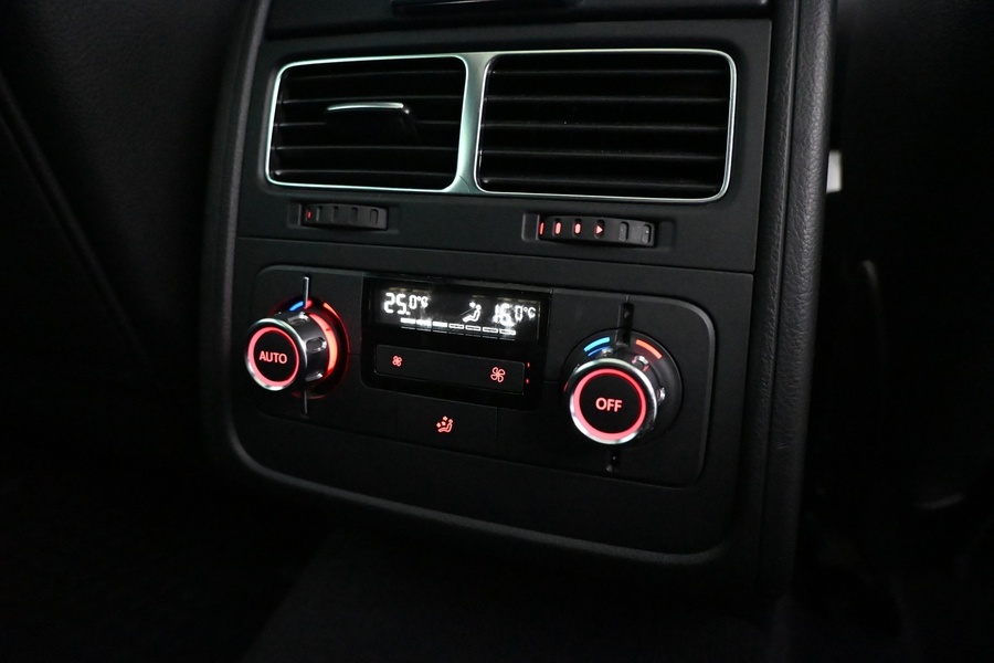 Volkswagen Touareg vaihtoauto