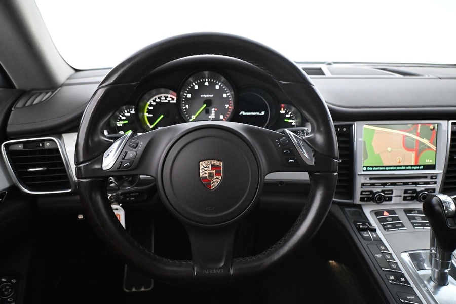 Porsche Panamera vaihtoauto