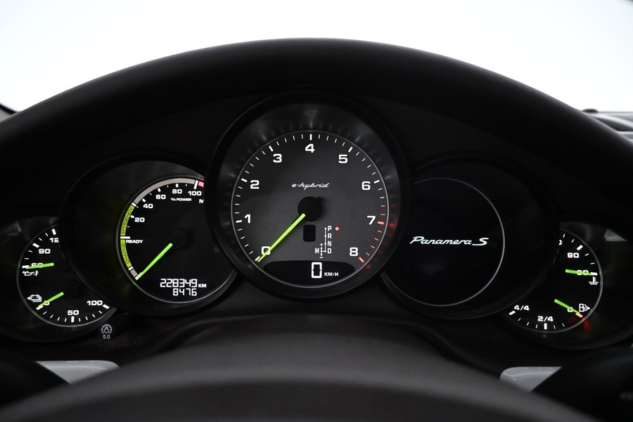 Porsche Panamera vaihtoauto