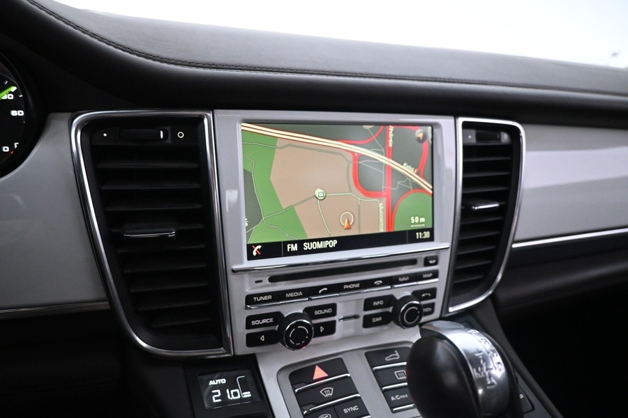 Porsche Panamera vaihtoauto