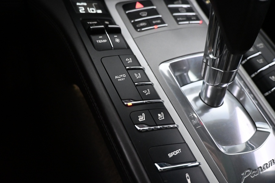 Porsche Panamera vaihtoauto