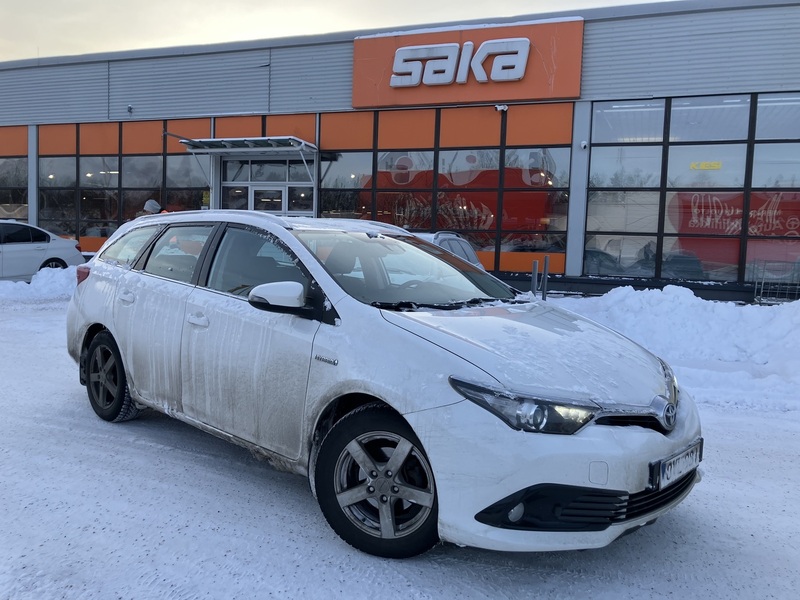 Toyota Auris vaihtoauto