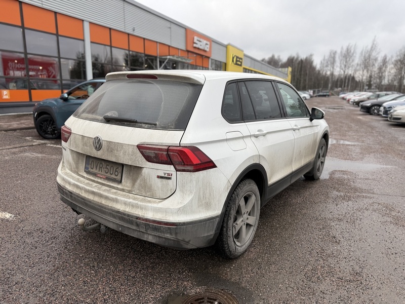Volkswagen Tiguan vaihtoauto