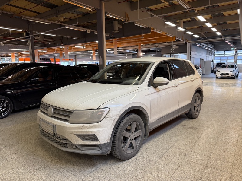 Volkswagen Tiguan vaihtoauto