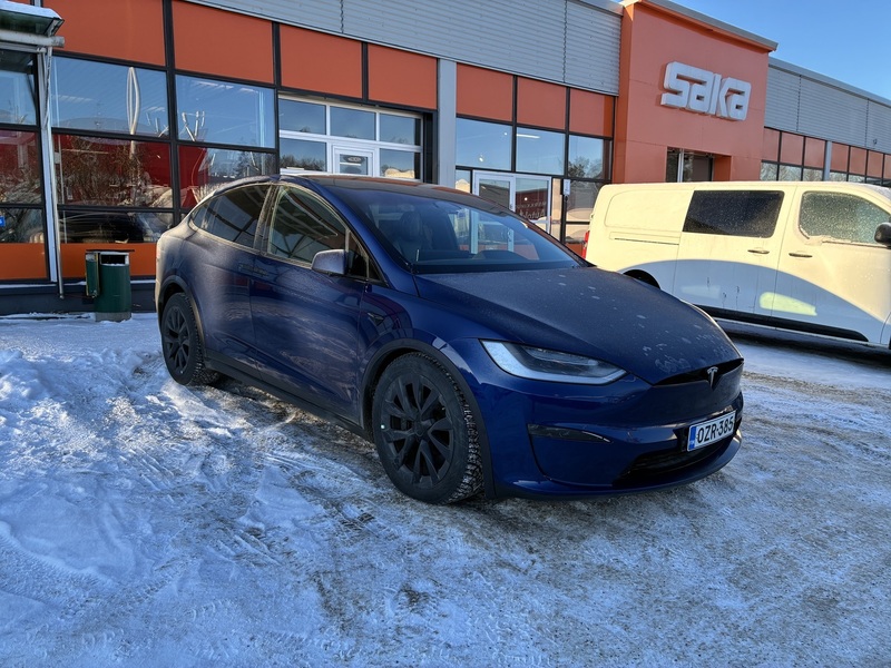 Tesla Model X vaihtoauto