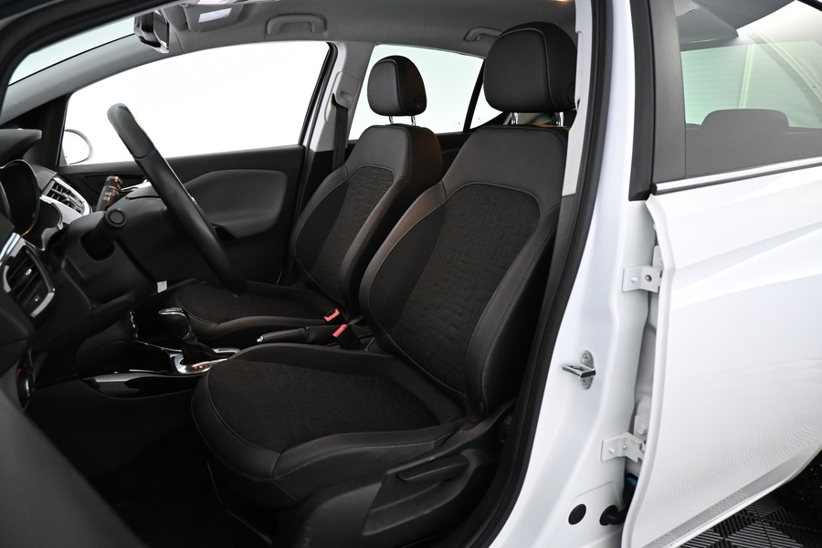 Opel Corsa vaihtoauto