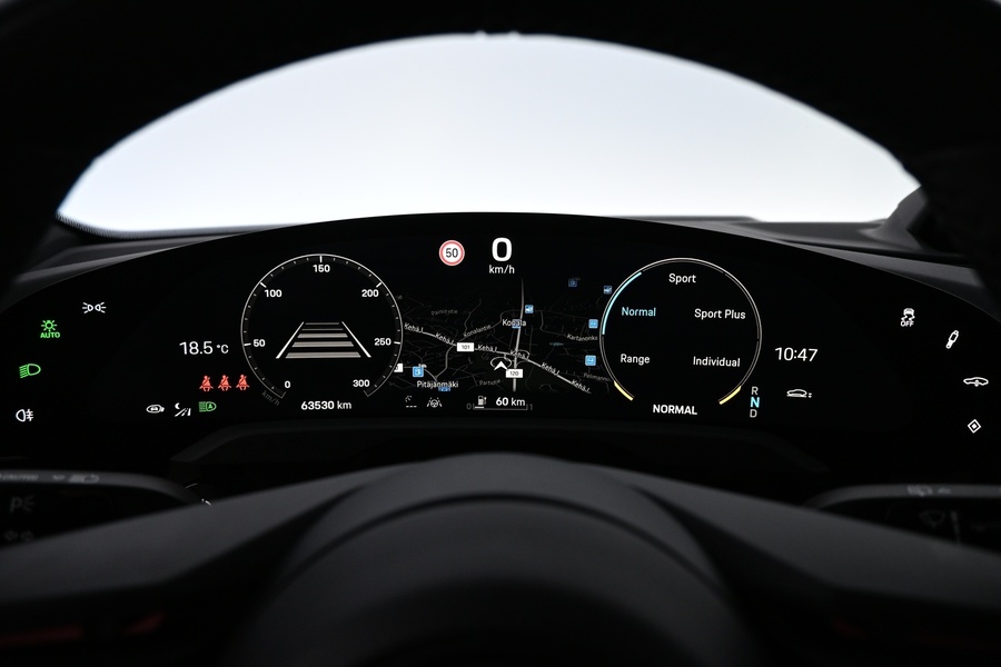 Porsche Taycan vaihtoauto