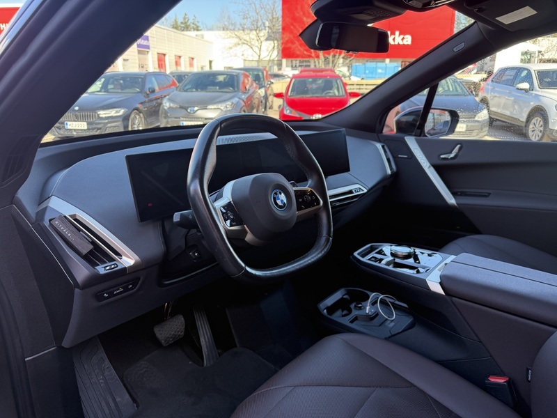 BMW iX vaihtoauto