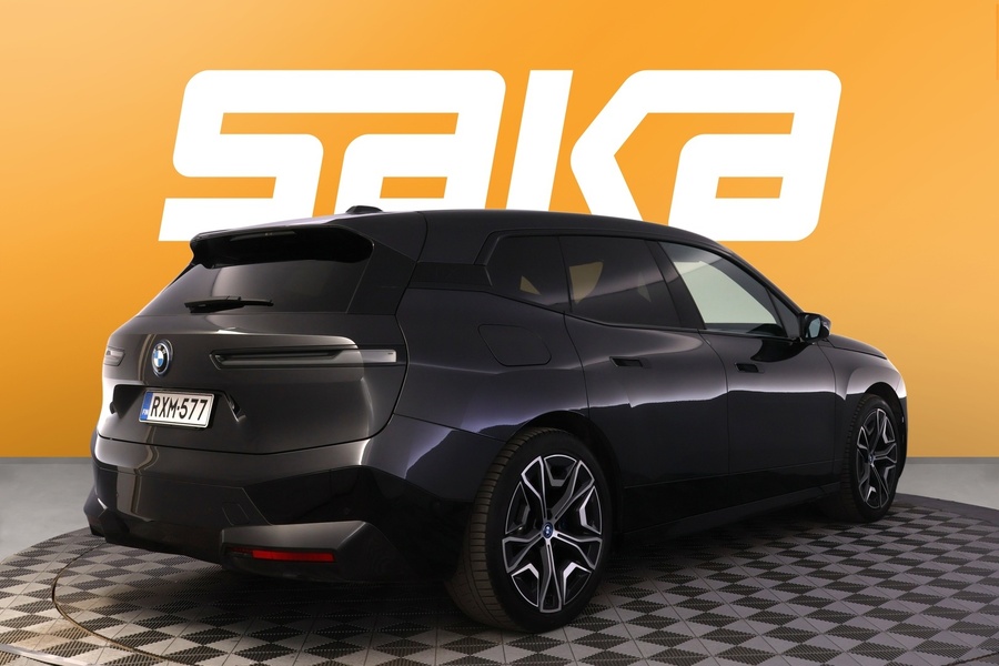 BMW iX vaihtoauto