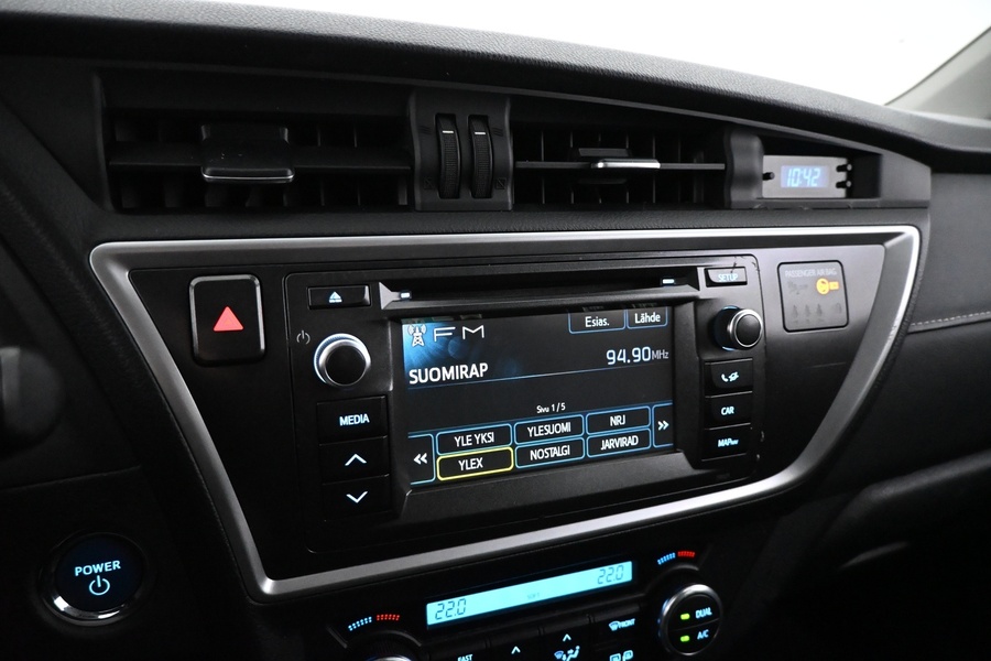 Toyota Auris vaihtoauto