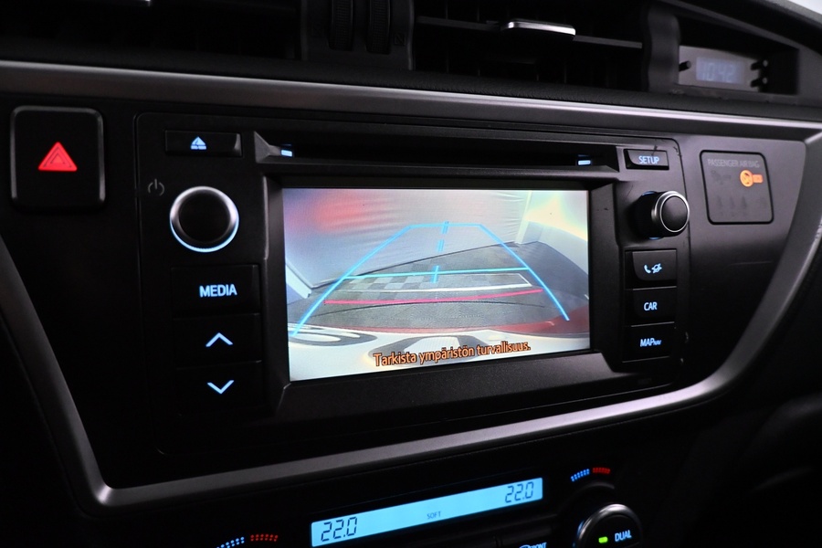 Toyota Auris vaihtoauto