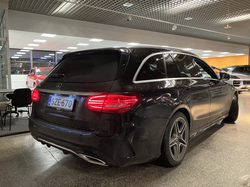 Mercedes-Benz C vaihtoauto