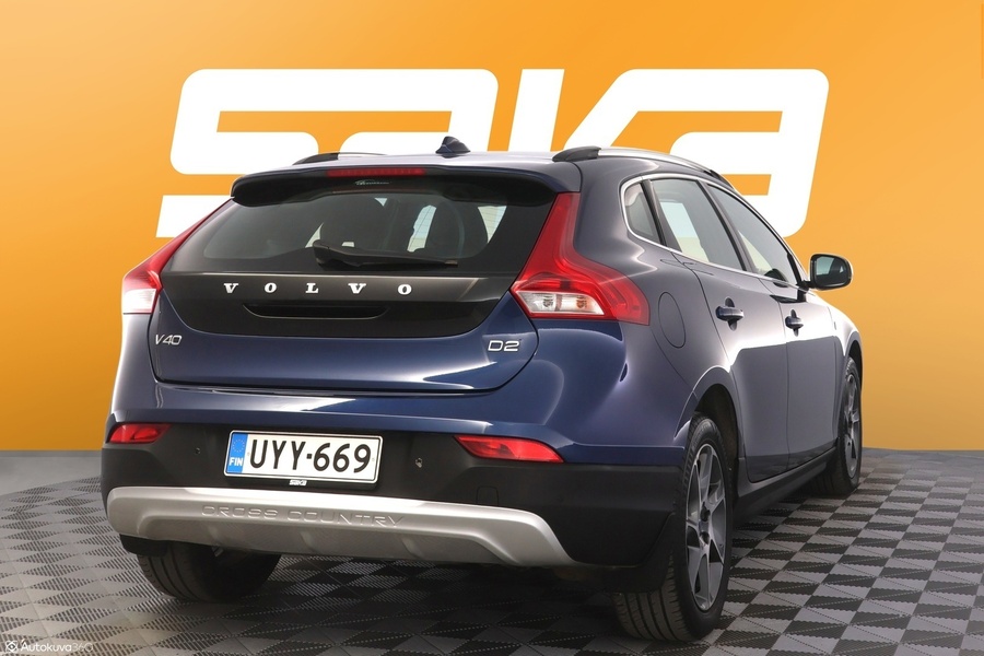 Volvo V40 Cross Country vaihtoauto