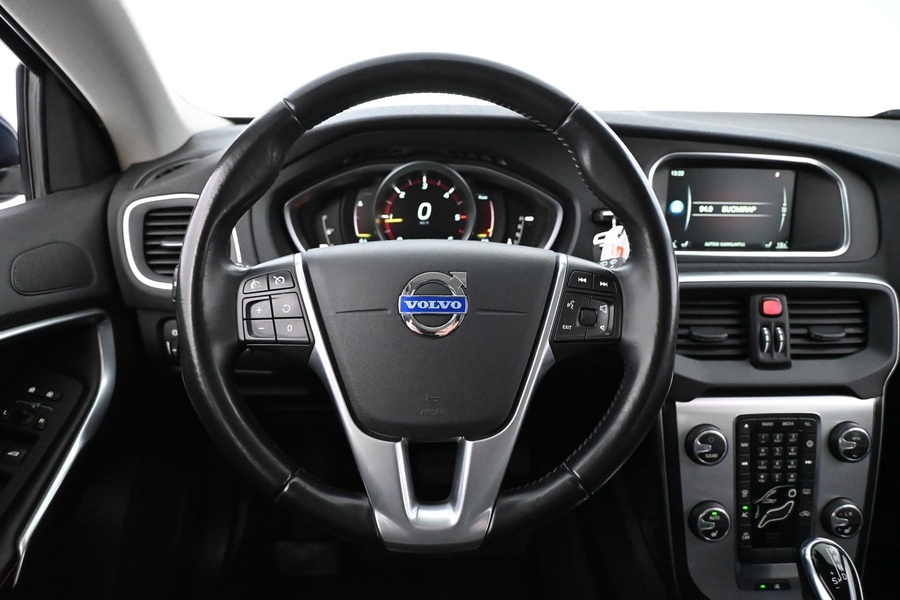Volvo V40 Cross Country vaihtoauto