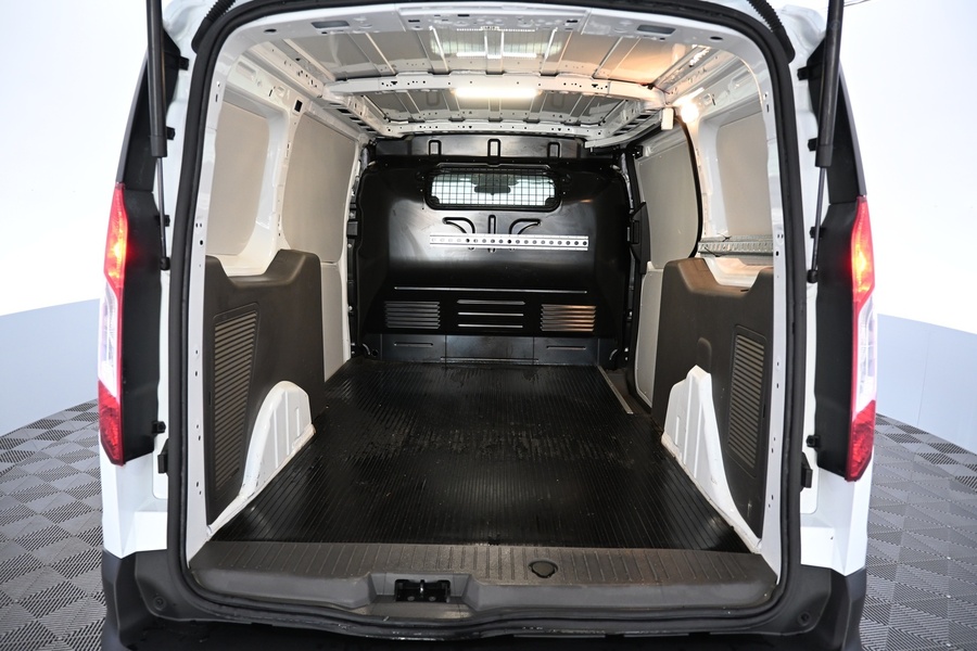 Ford Transit Connect vaihtoauto