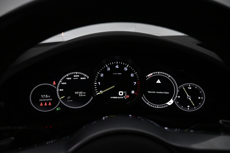 Porsche Cayenne vaihtoauto