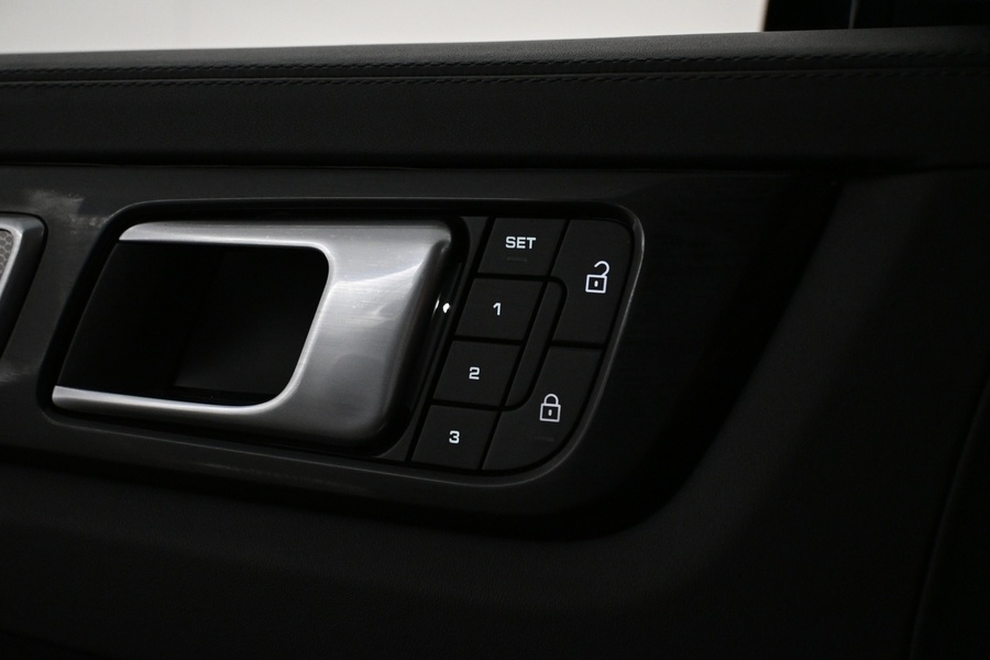 Porsche Cayenne vaihtoauto
