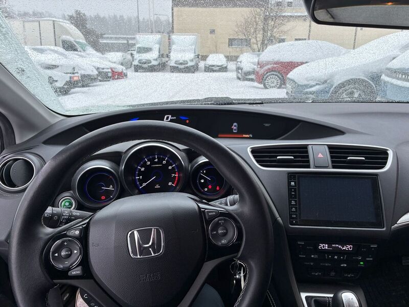 Honda Civic vaihtoauto