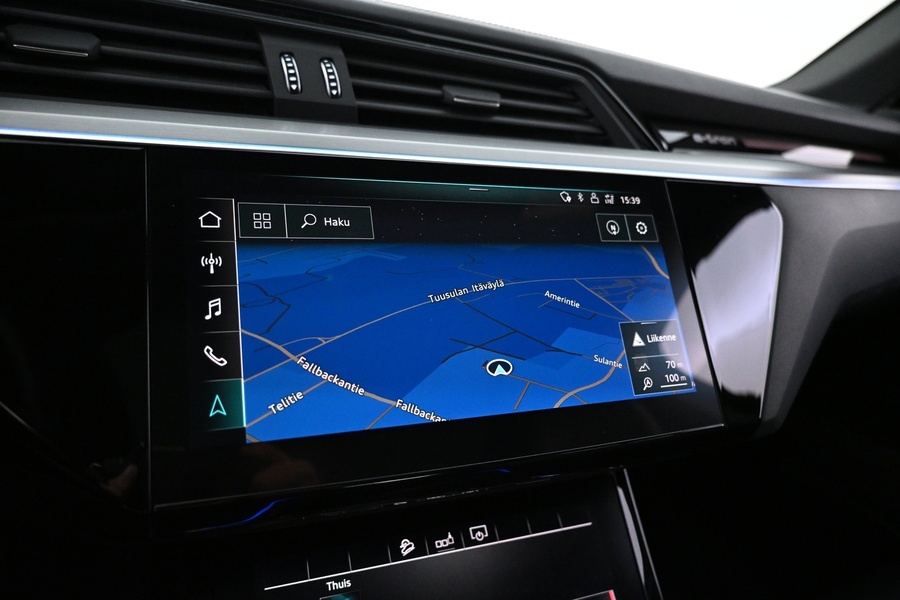 Audi e-tron vaihtoauto