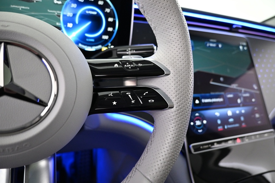 Mercedes-Benz EQE vaihtoauto