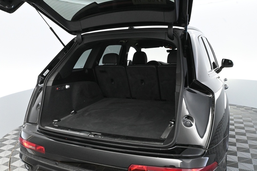 Audi Q7 vaihtoauto