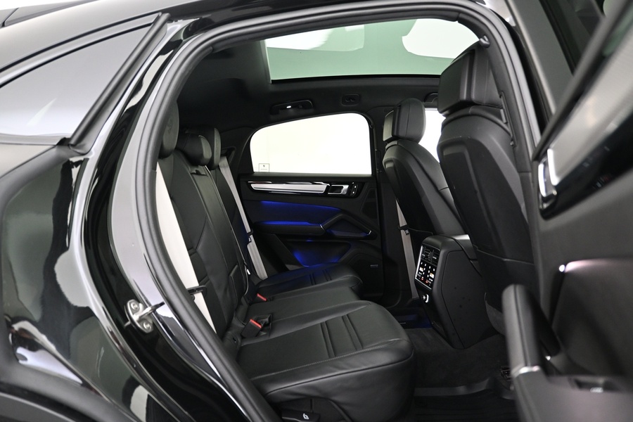 Porsche Cayenne vaihtoauto