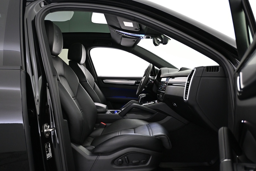 Porsche Cayenne vaihtoauto