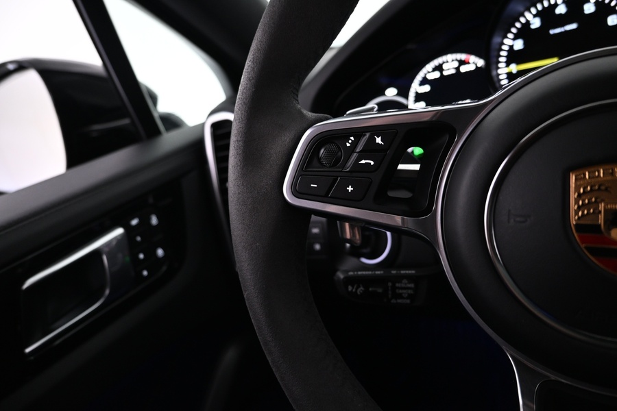 Porsche Cayenne vaihtoauto