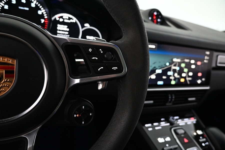 Porsche Cayenne vaihtoauto