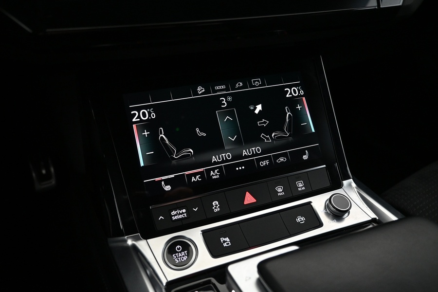 Audi Q8 e-tron vaihtoauto