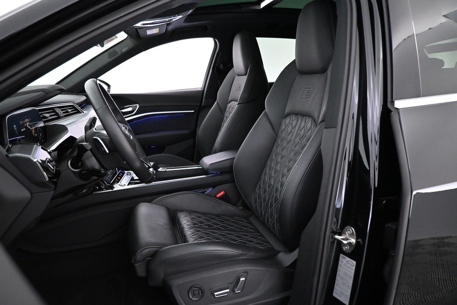 Audi e-tron vaihtoauto