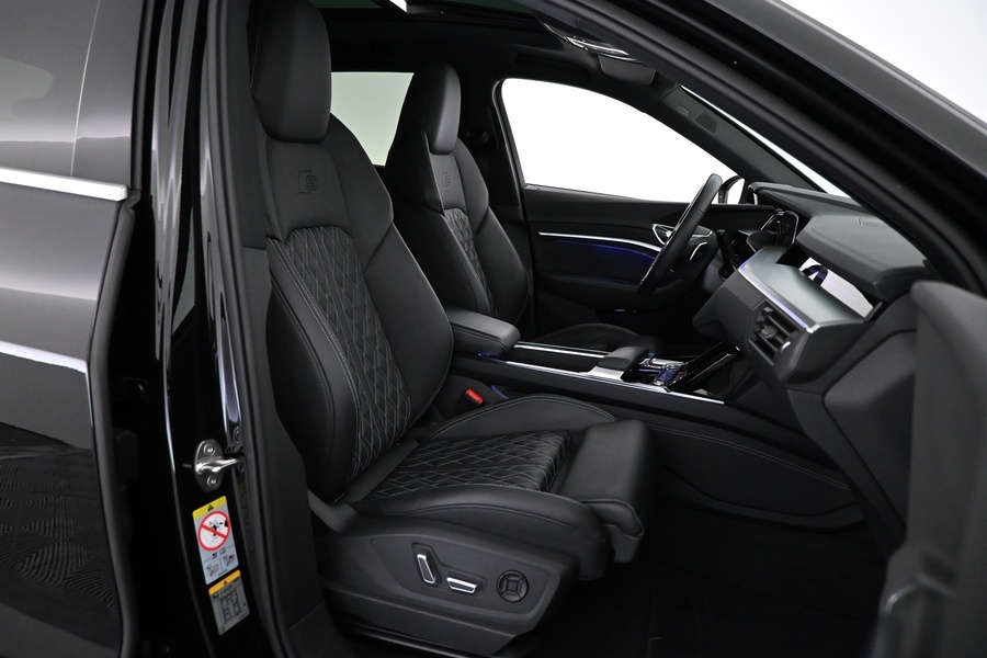 Audi e-tron vaihtoauto