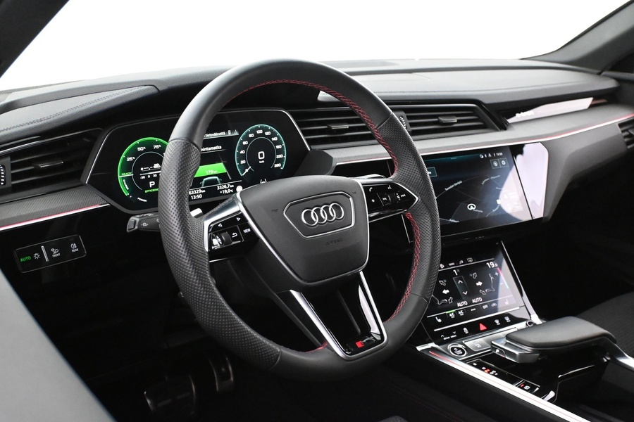 Audi Q8 e-tron vaihtoauto